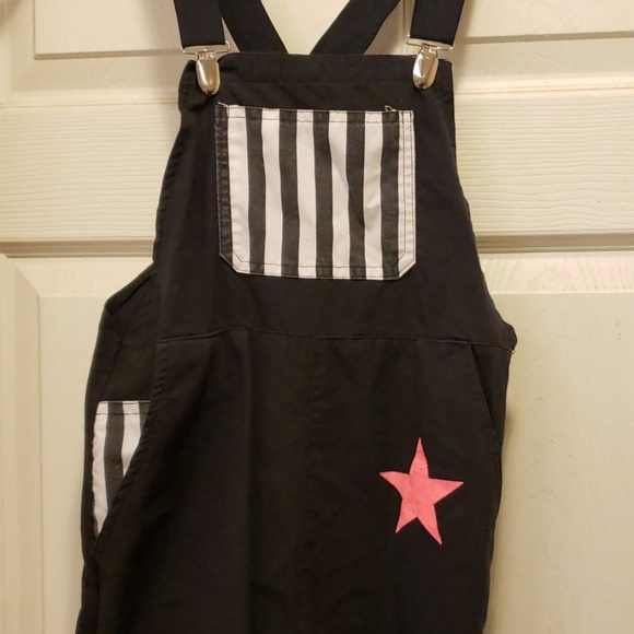 Vintage 90s kids overall shorts - Picture 2 of 7